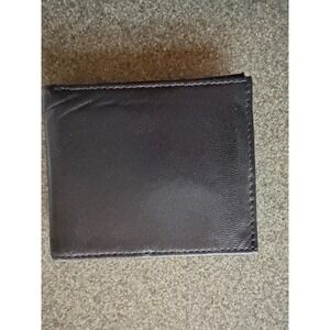 Mens Black Genuine Leather Bifold Wallet ID Window RN 52469 India